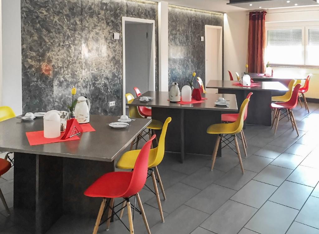 Inwest Hotel Garni Crailsheim Dış mekan fotoğraf