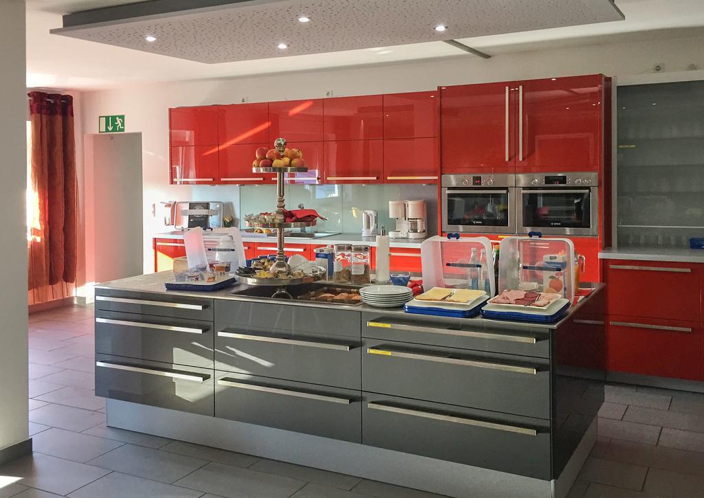 Inwest Hotel Garni Crailsheim Dış mekan fotoğraf