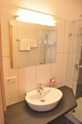 Inwest Hotel Garni Crailsheim Dış mekan fotoğraf